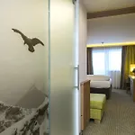 Hotell Alpensporthotel Mutterberg 4*