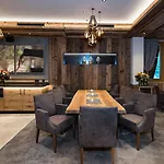 Hotell Alpensporthotel Mutterberg 4*