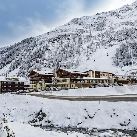 Alpensporthotel Mutterberg 4*