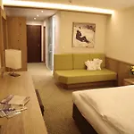 Alpensporthotel Mutterberg Hotel