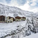 Alpensporthotel Mutterberg Hotel