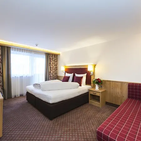 Alpensporthotel Mutterberg 무터베르갈름