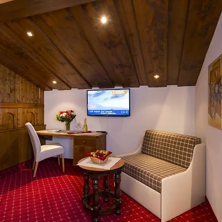 Alpensporthotel Mutterberg ムッターベルクアルム