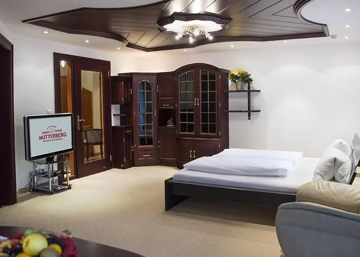 Hotel Alpensporthotel Mutterberg 4*