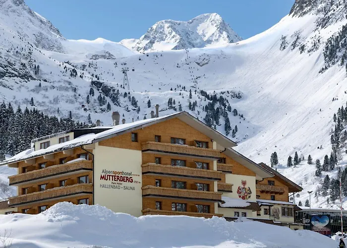 Hotel Alpensporthotel Mutterberg 4*