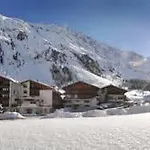 Alpensporthotel Mutterberg Hotel 4*