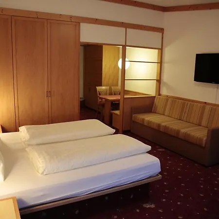 Alpensporthotel Mutterberg 4* Муттербергальм