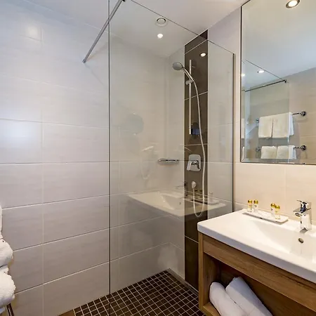 Отель Alpensporthotel Mutterberg 4*