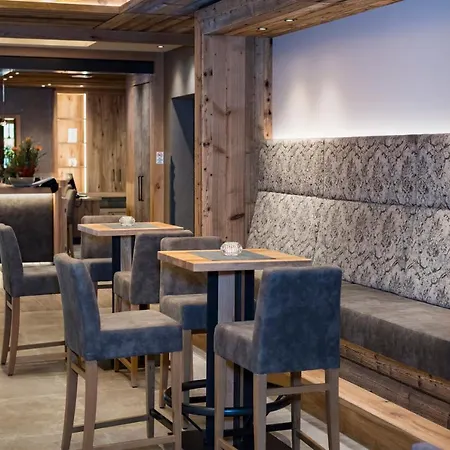 Szálloda Alpensporthotel Mutterberg 4*