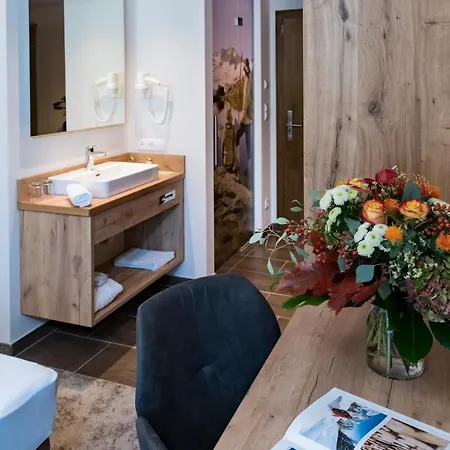 Alpensporthotel Mutterberg Отель