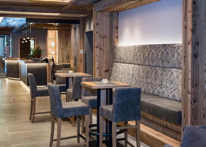 Hotel Alpensporthotel Mutterberg 4*